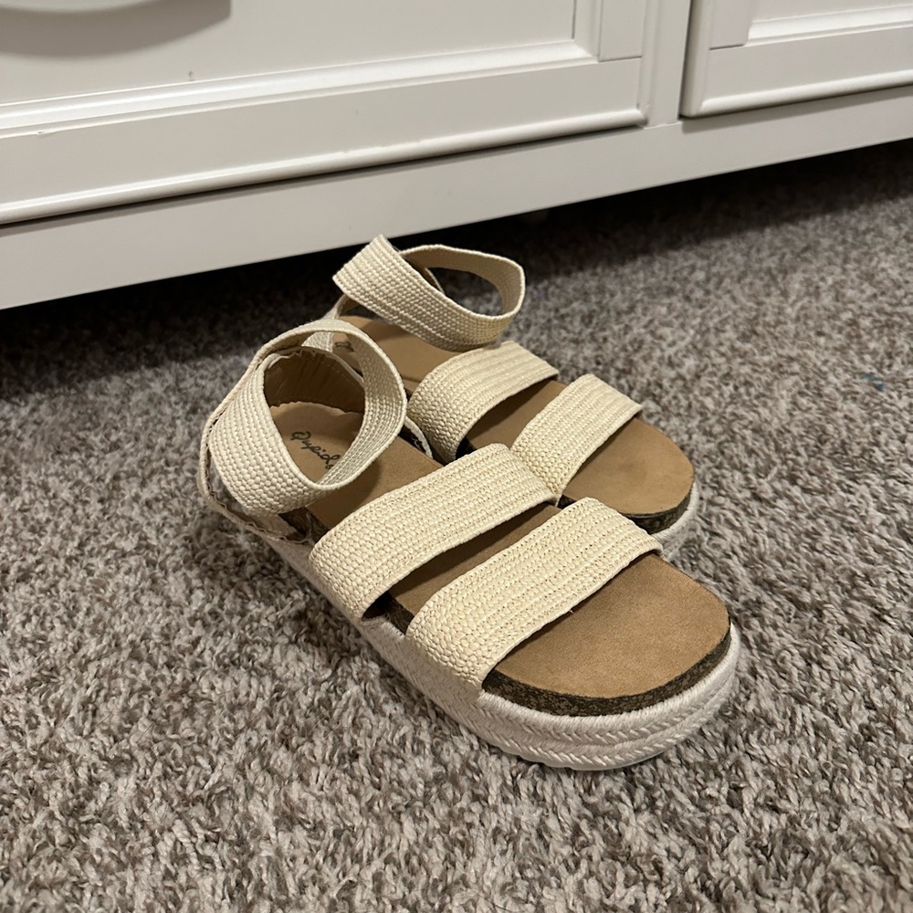 NWOT Espadrille Sandals